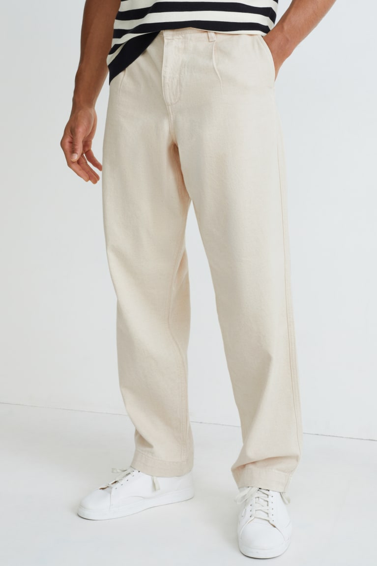 C&A Chinos Relaxed Fit Cradle To Cradle Certified® Gold Creme | 1852-VLPUD