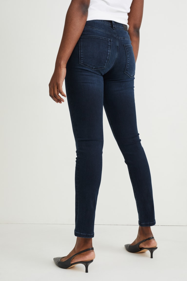 C&A Slim Mid-rise Vita Lycra® Recycled Blu Blu Scuro | 0124-UQMTG